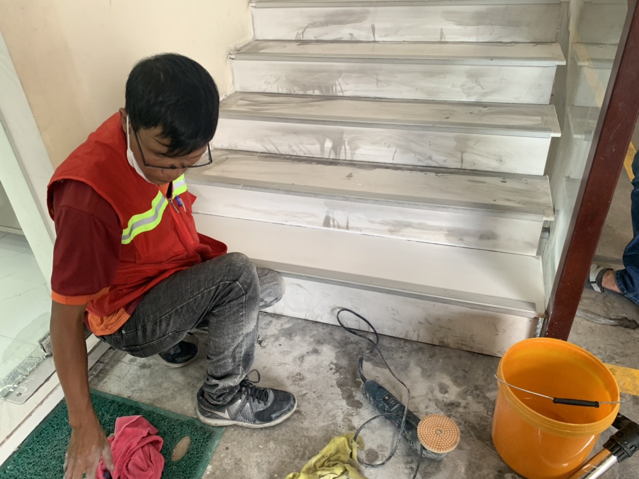 Dịch Vụ Đánh Bóng Sàn Đá Marble Tại Bình Dương