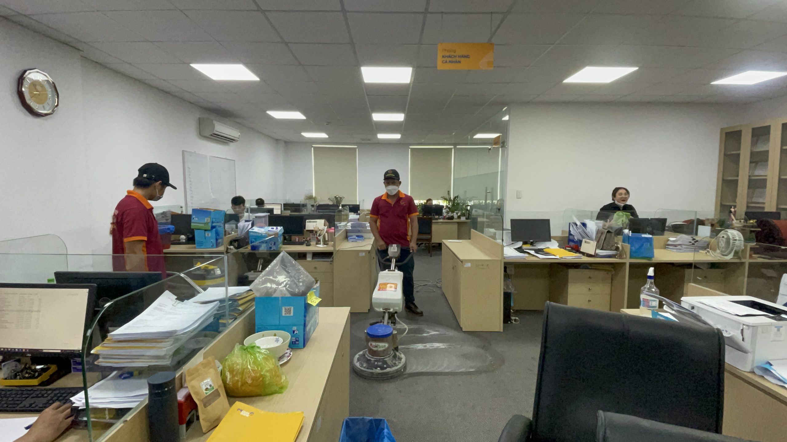 Dịch Vụ Giặt Thảm Văn Phòng Tại Bình Dương