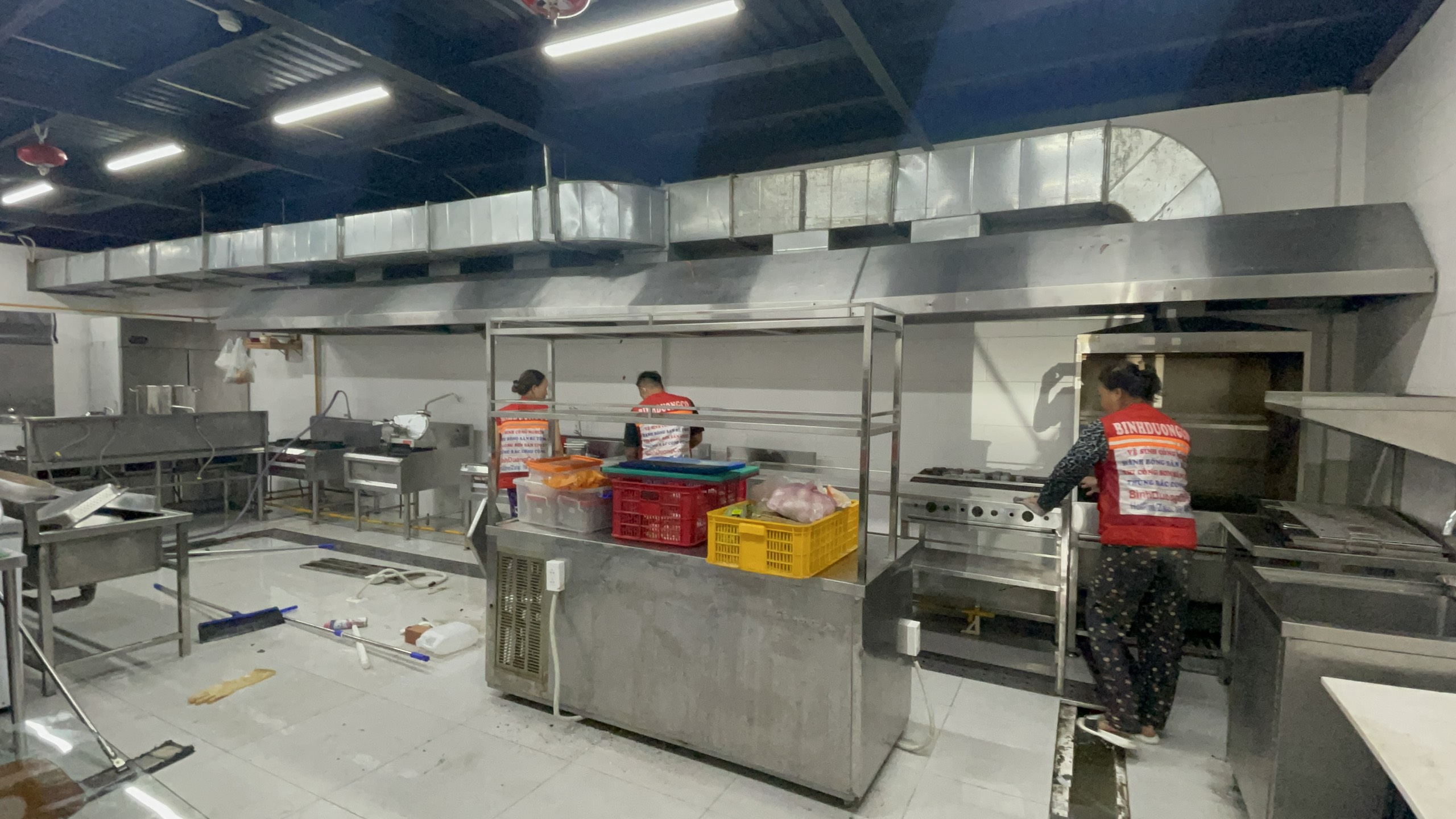Dịch Vụ Vệ Sinh Bếp Ăn Chuyên Nghiệp Tại Bình Dương