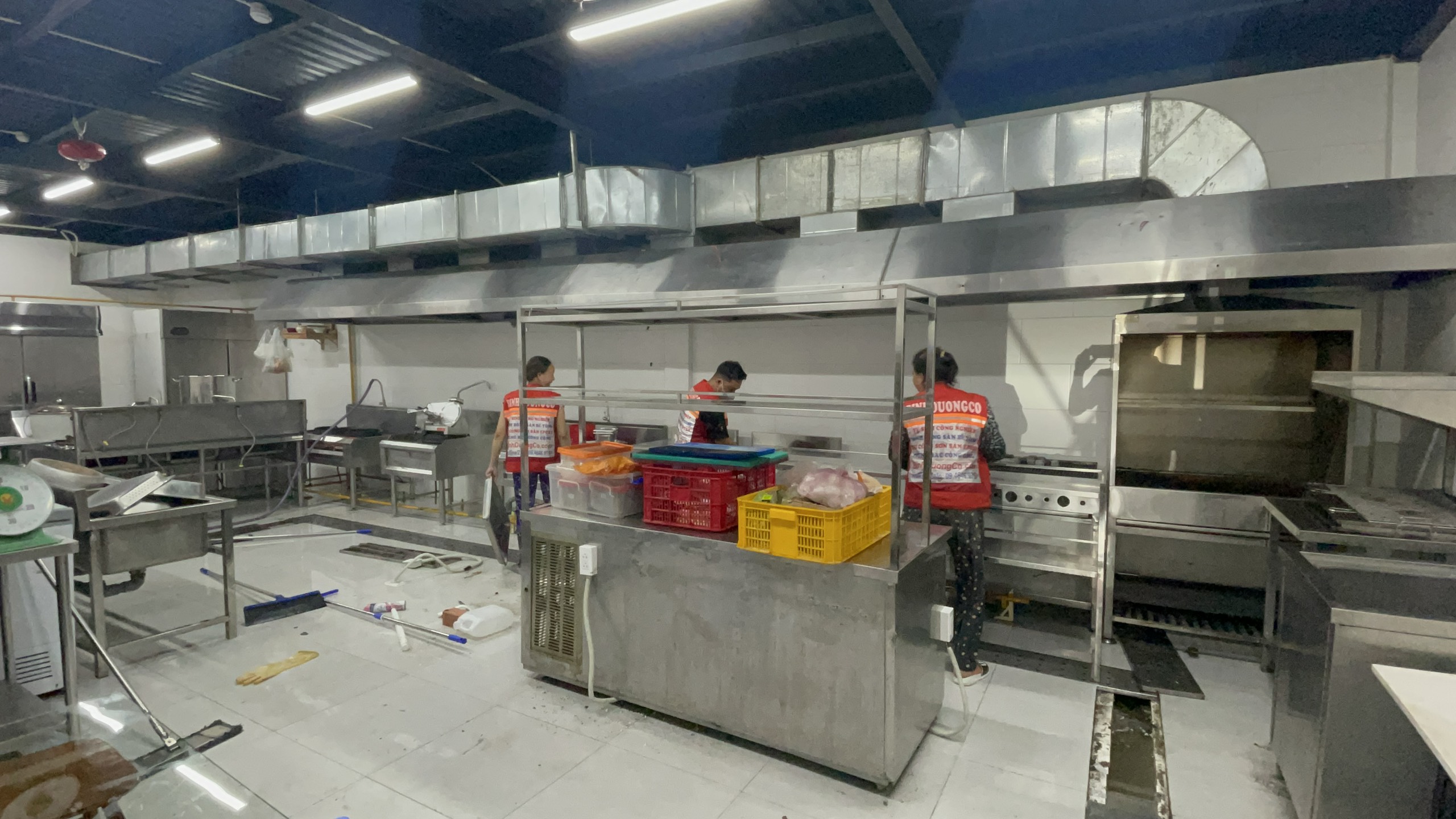 Dịch Vụ Vệ Sinh Bếp Ăn Chuyên Nghiệp Tại Bình Dương