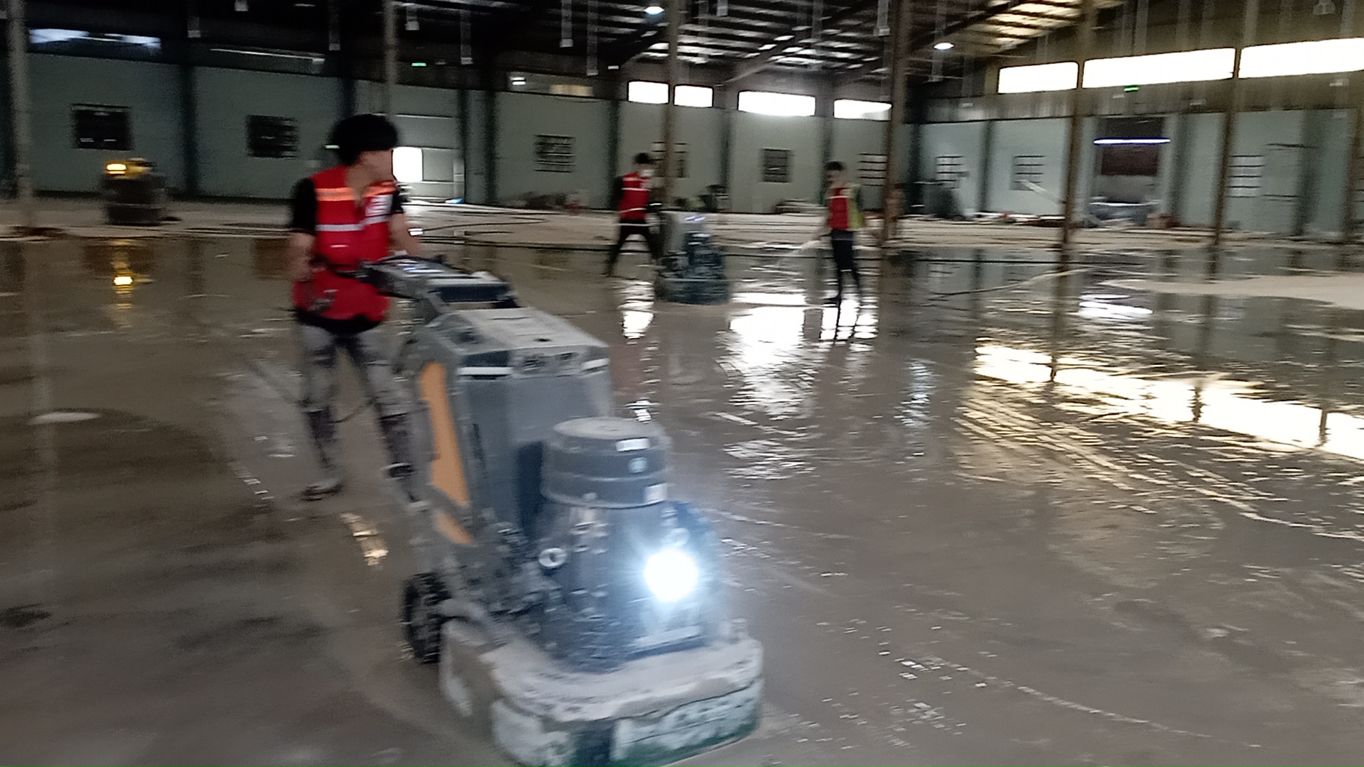 Dịch vụ mài sàn bê tông nhà xưởng tại Bình Dương