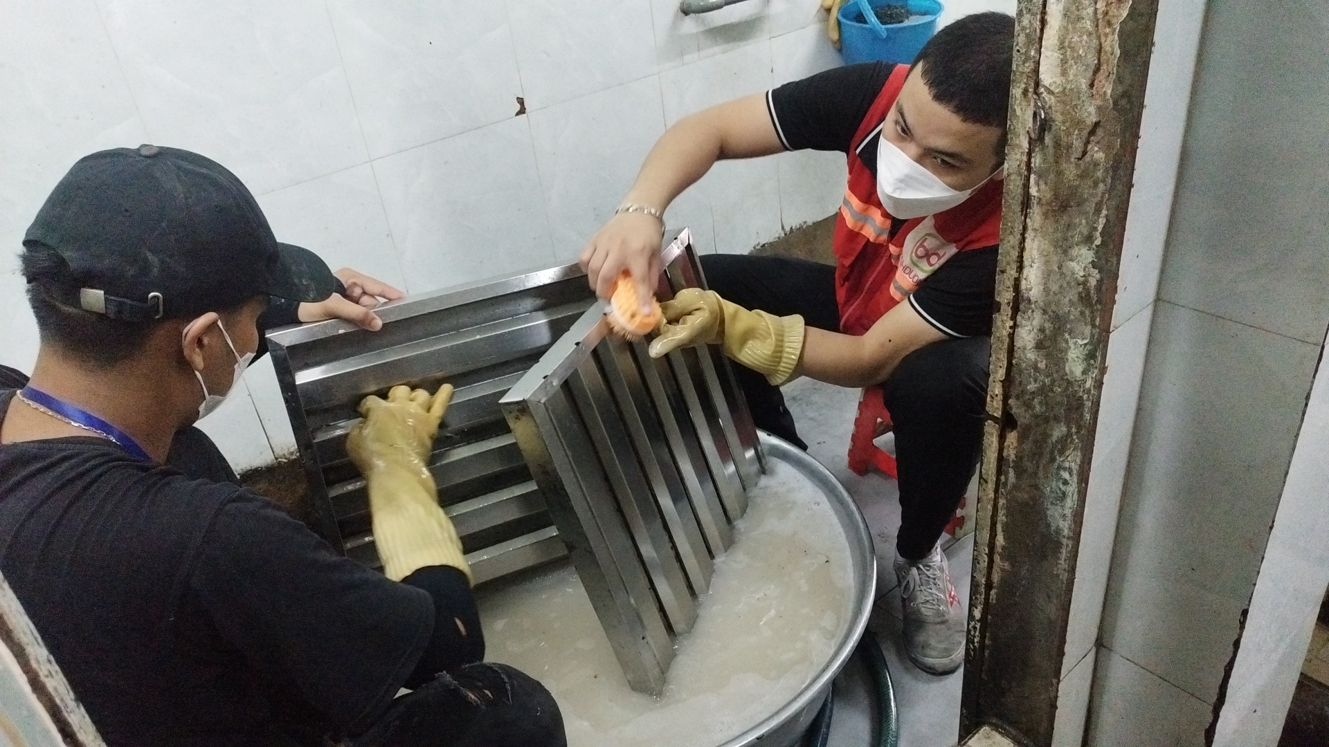 Dịch Vụ Vệ Sinh Ống Khói Nhà Bếp Tại Bình Dương Dịch Vụ Vệ Sinh Ống Khói Nhà Bếp Tại Bình Dương