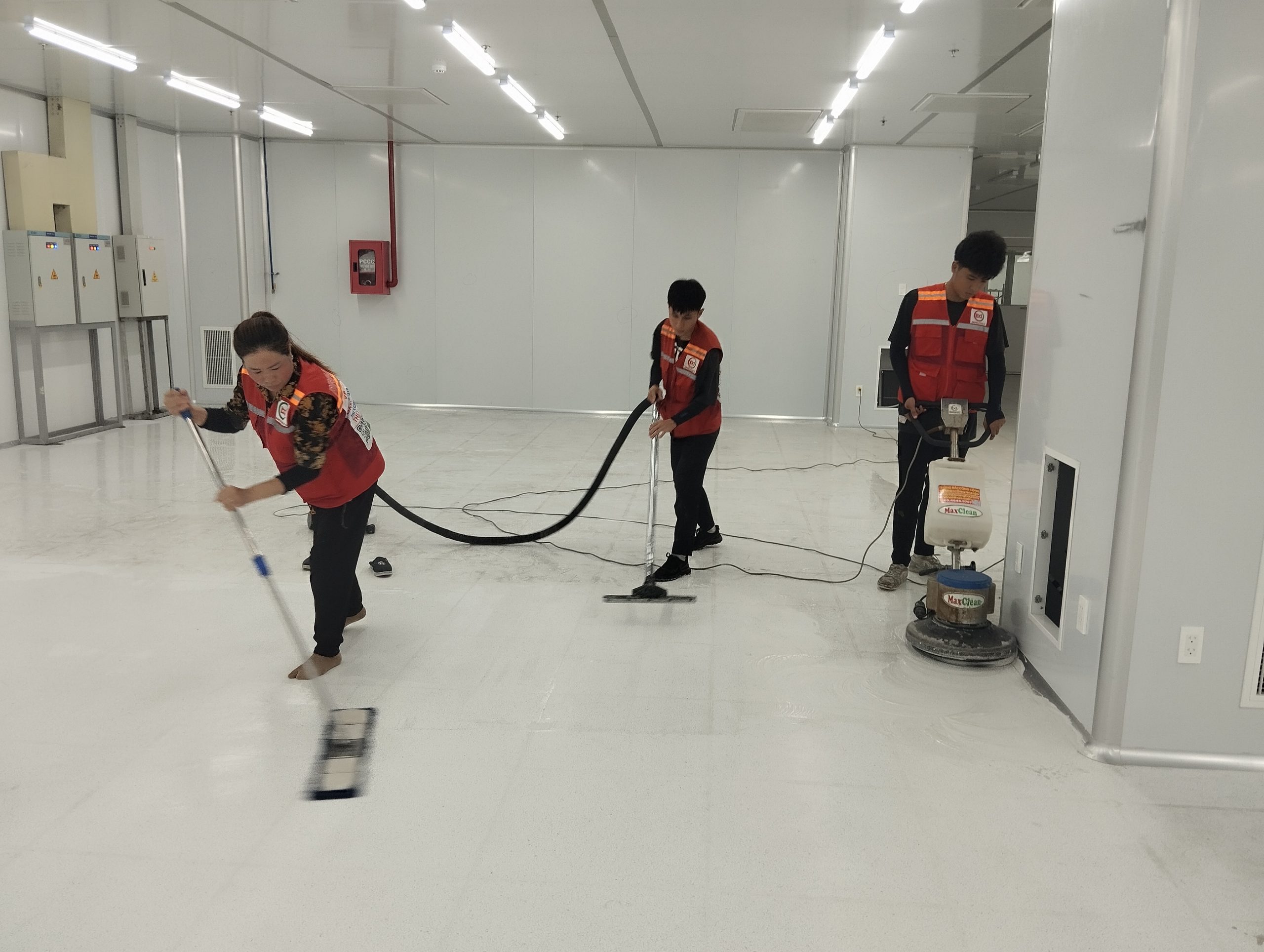 Dịch Vụ Vệ Sinh Công Nghiệp Tại Thủ Dầu Một