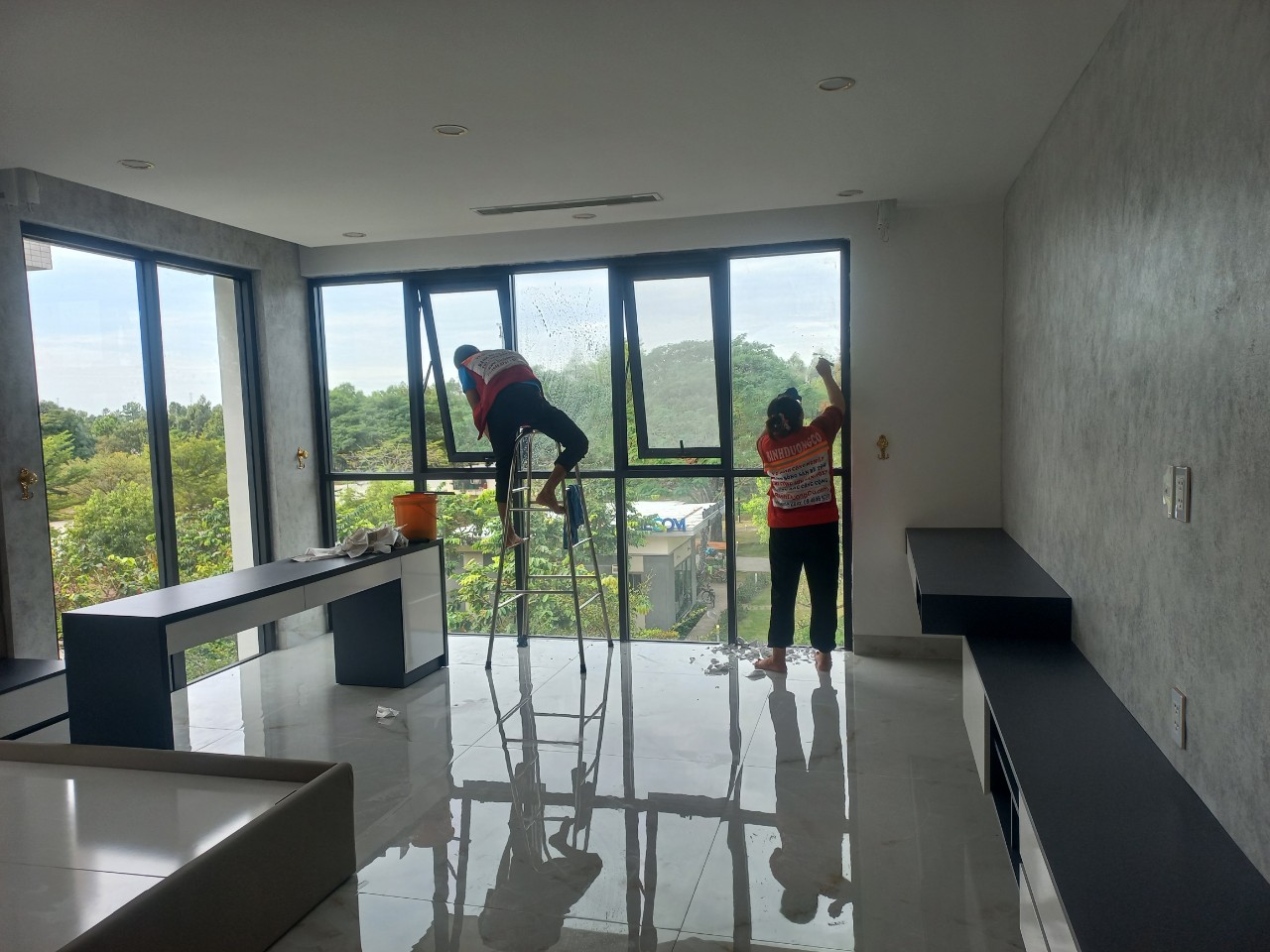Dịch Vụ Vệ Sinh Công Nghiệp Tại Thủ Dầu Một