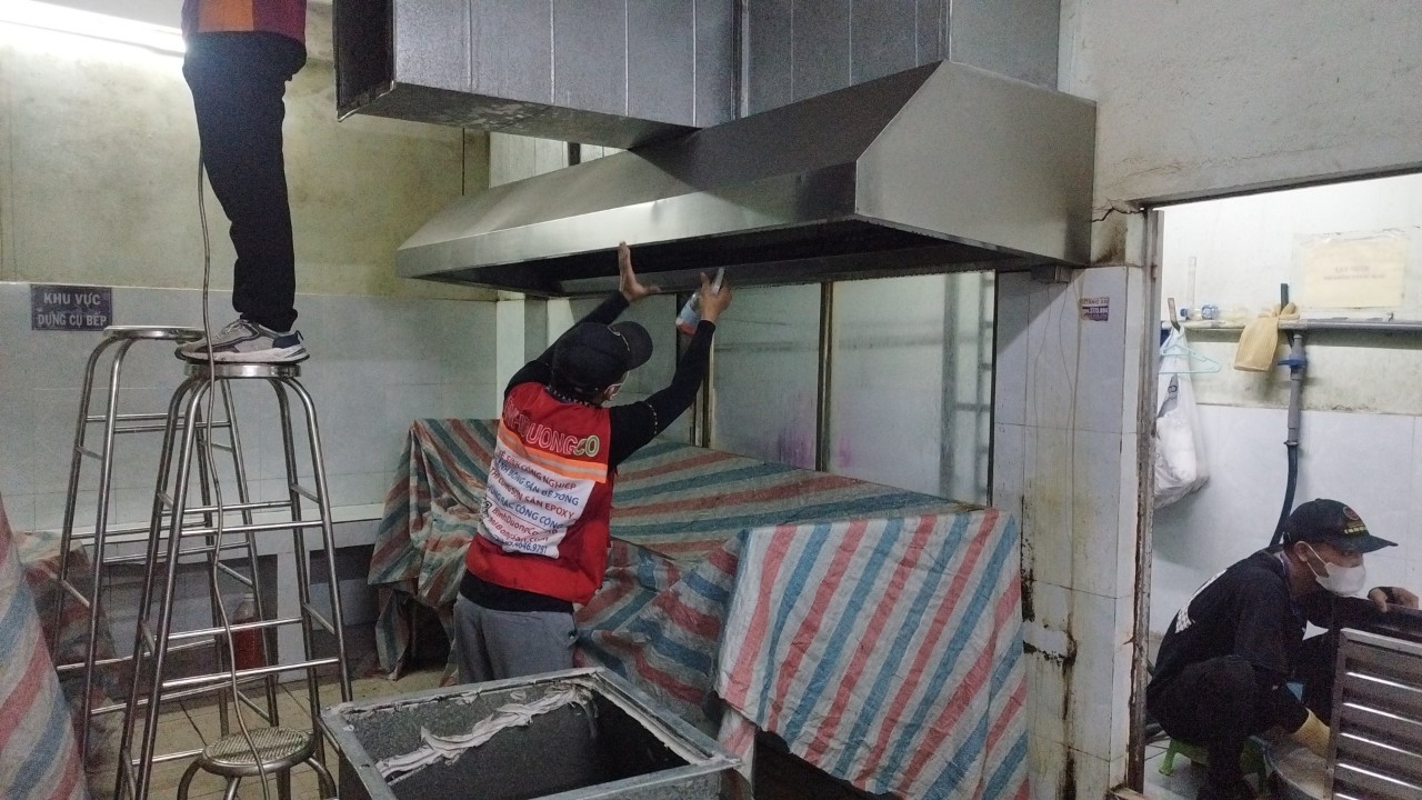 Dịch Vụ Vệ Sinh Ống Khói Nhà Bếp Tại Bình Dương Dịch Vụ Vệ Sinh Ống Khói Nhà Bếp Tại Bình Dương