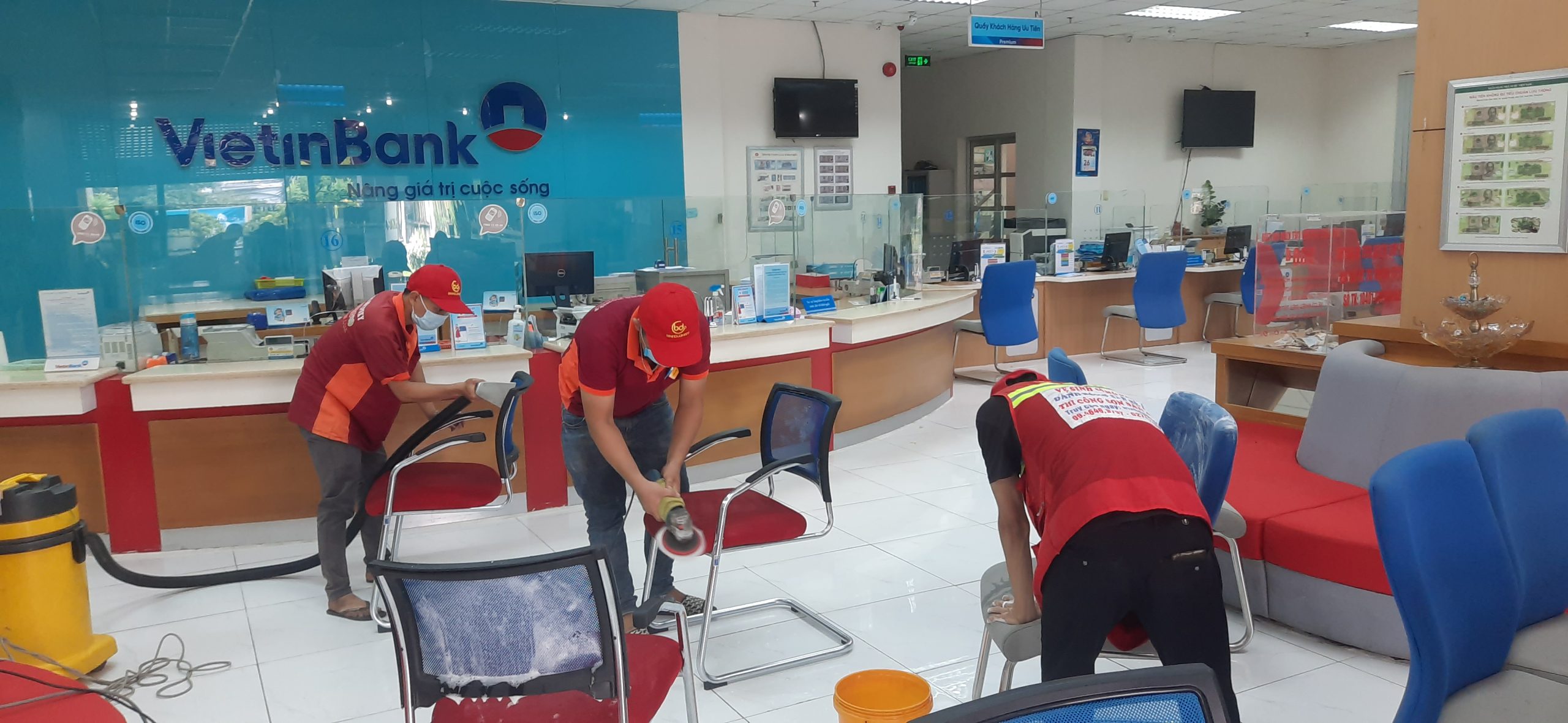 Vệ sinh công nghiệp tại Bình Dương