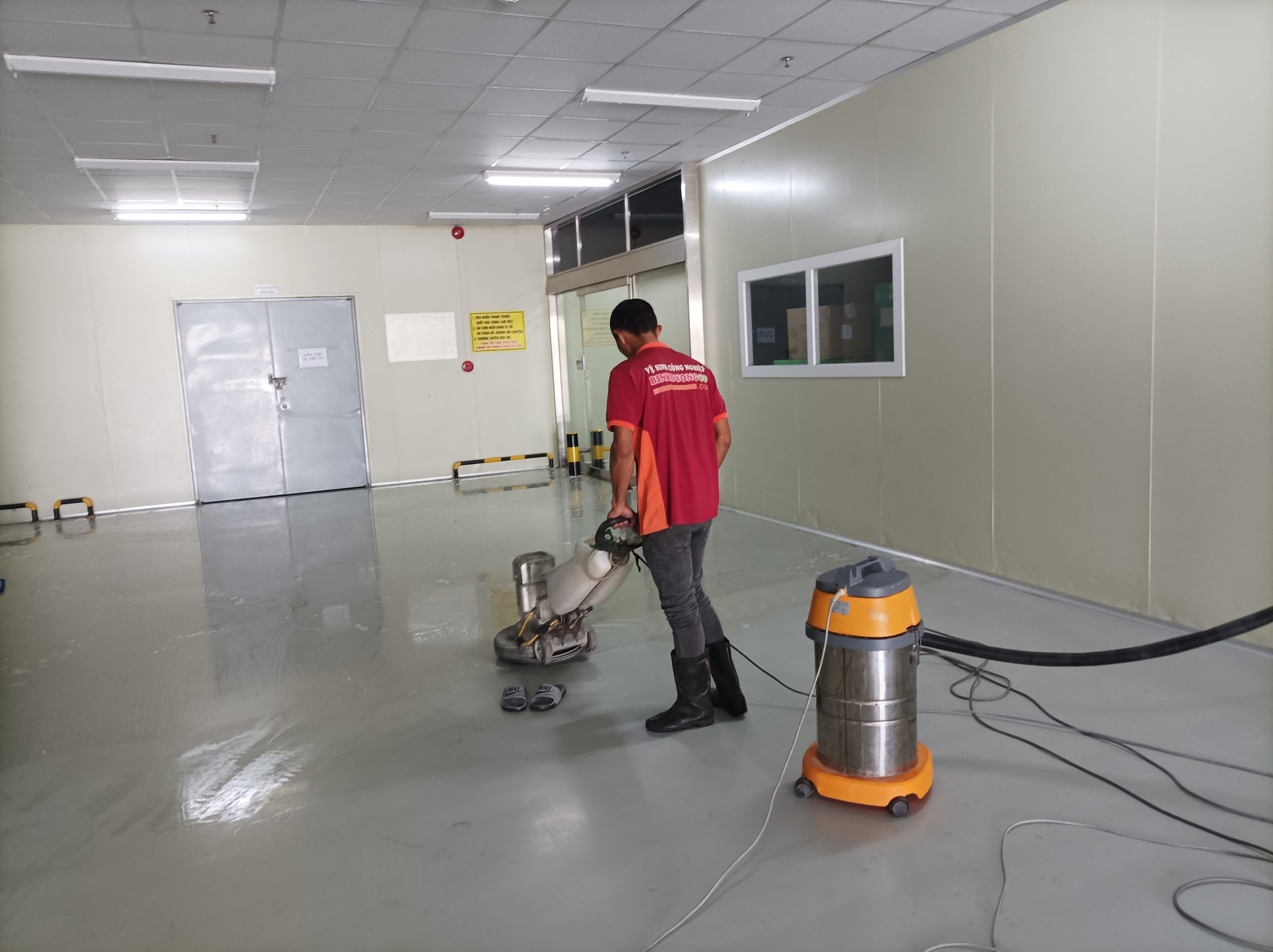 Vệ Sinh Nhà Xưởng Tại Bình Dương