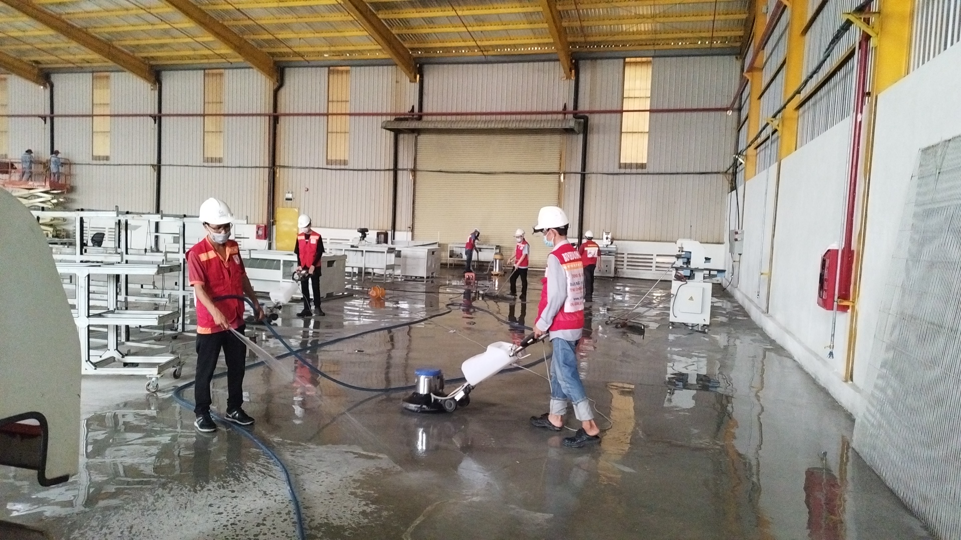 Vệ Sinh Công Nghiệp Nhà Xưởng Bình Dương Vệ Sinh Công Nghiệp Nhà Xưởng Bình Dương
