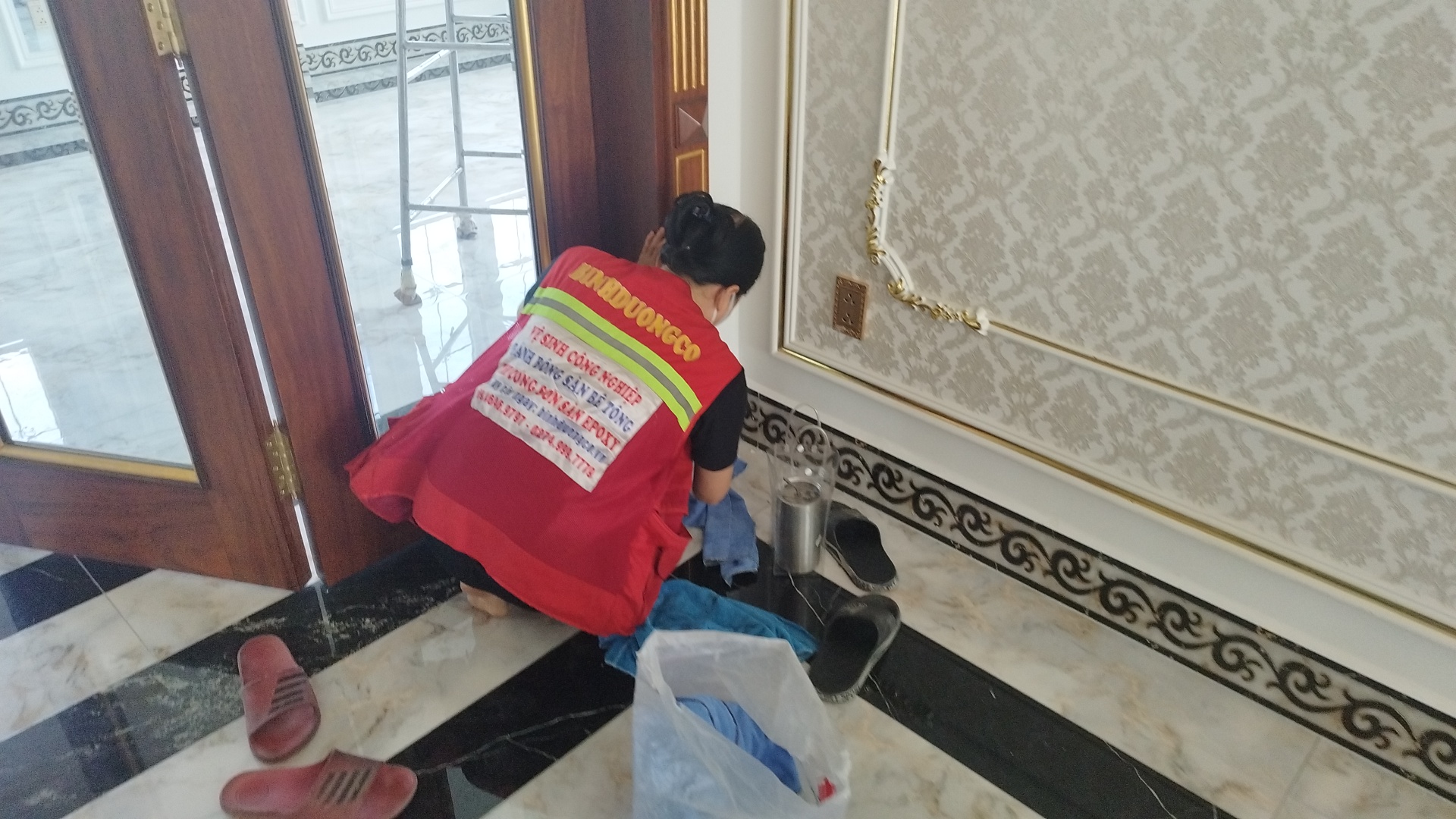 Dịch Vụ Vệ Sinh Nhà Cửa Chuyên Nghiệp Tại Bình Dương