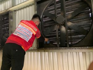 Vệ Sinh Quạt Thông Gió Nhà Xưởng