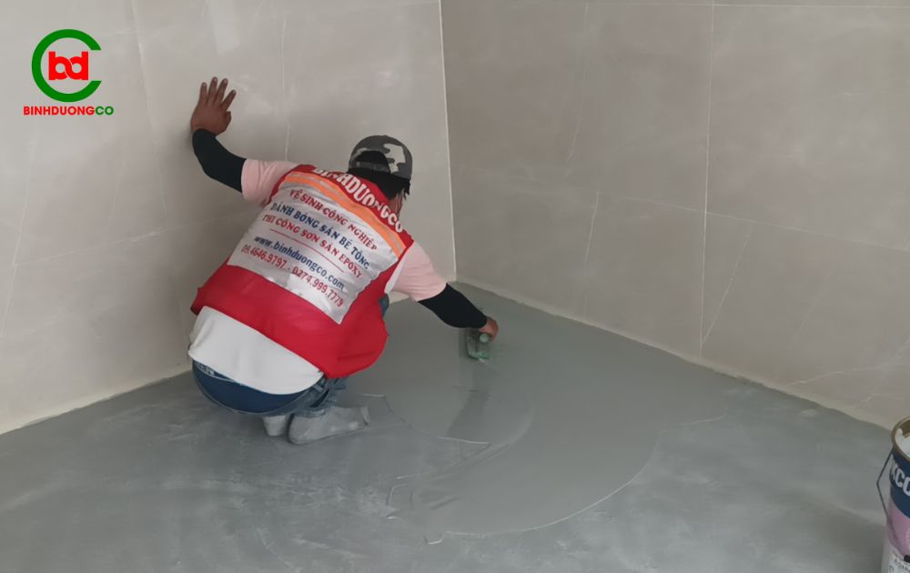 thi công lớp tự san phẳng