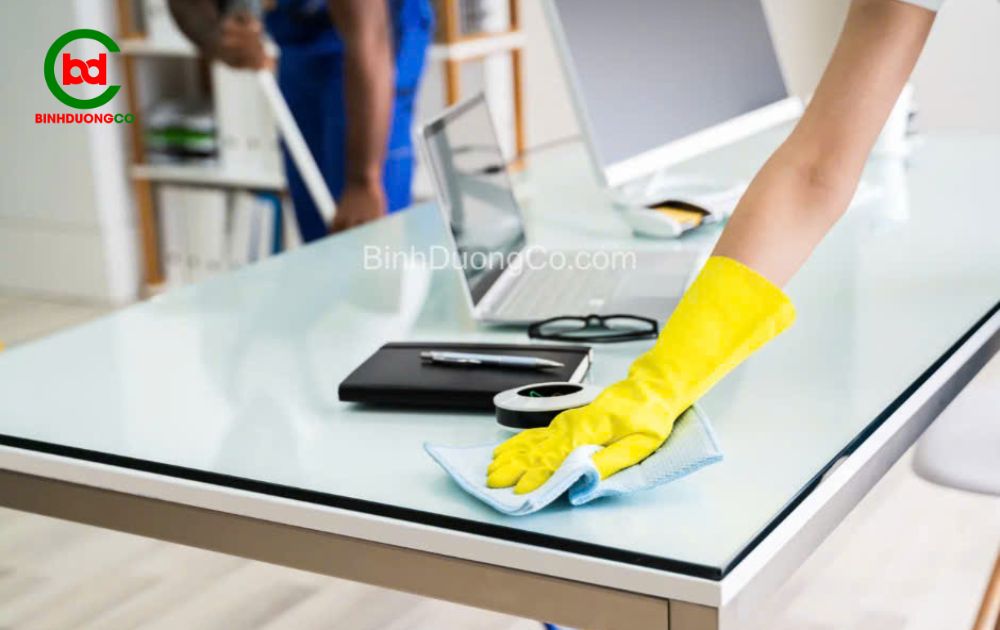 trang thiết bị và hóa chất chuyên dụng