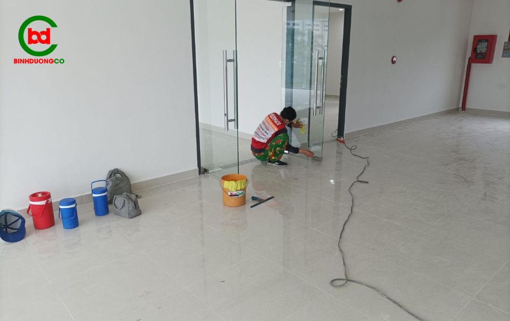 vệ sinh sau xây dựng