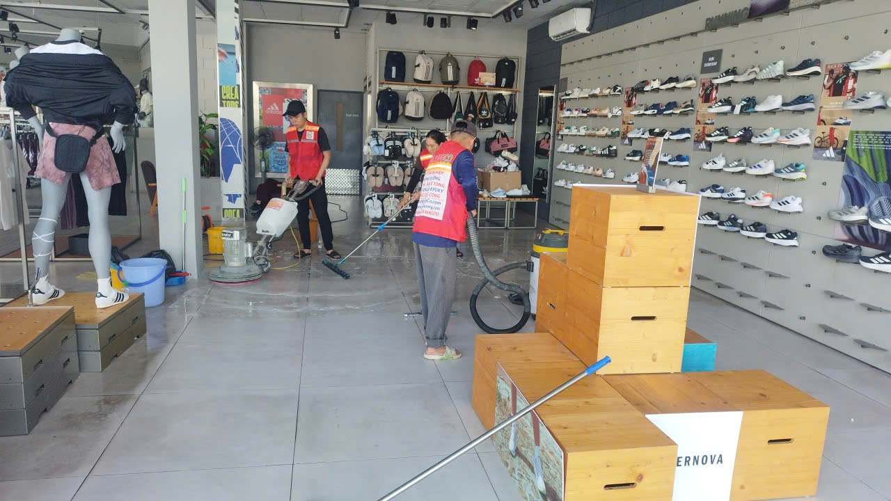 Dịch vụ vệ sinh công nghiệp
