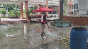 Thi Công Vệ Sinh Công Nghiệp Tẩy Rong Rêu Sân Trường THPT Nguyễn Hữu Huân – Thủ Đức - TPHCM