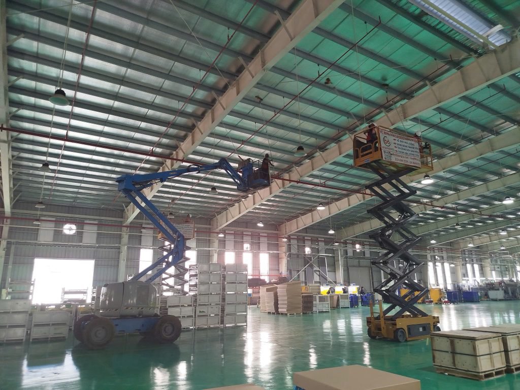 Quét Mạng Nhện Nhà Xưởng
